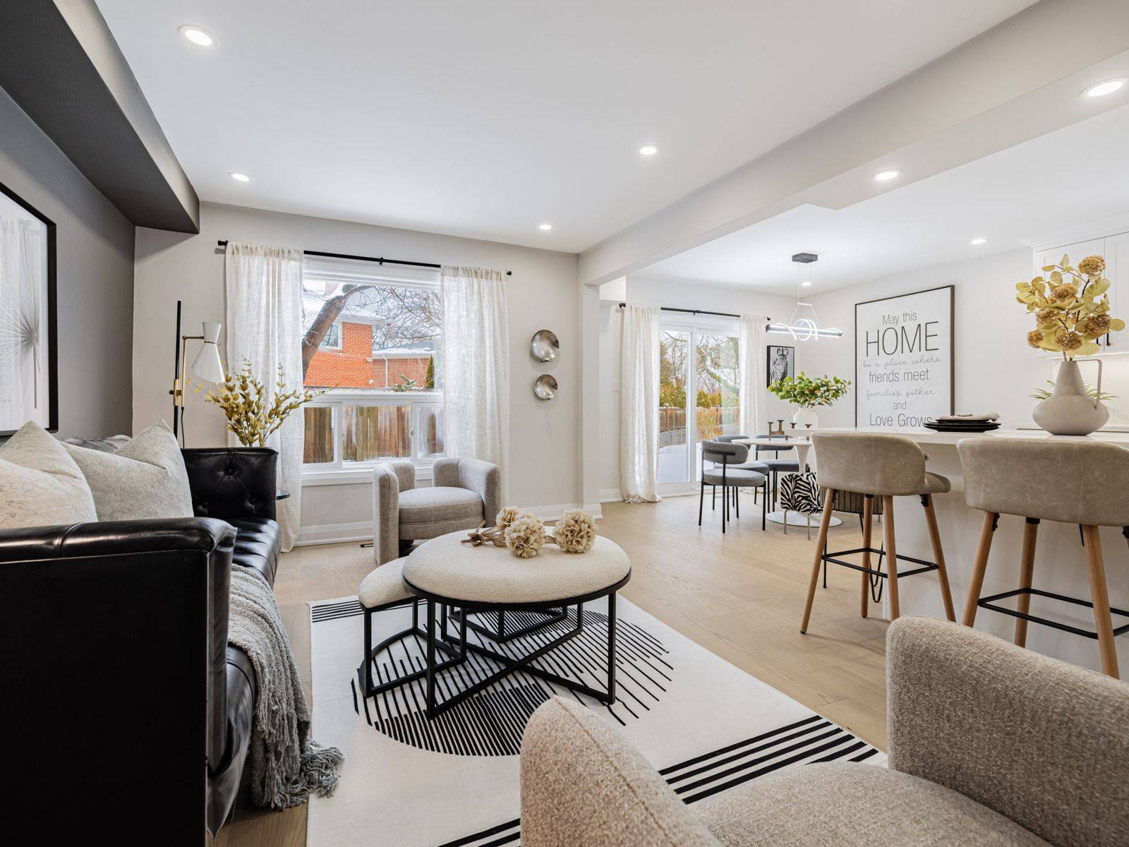 Toronto C15, ON M2J 3K4,69 Baroness CRES