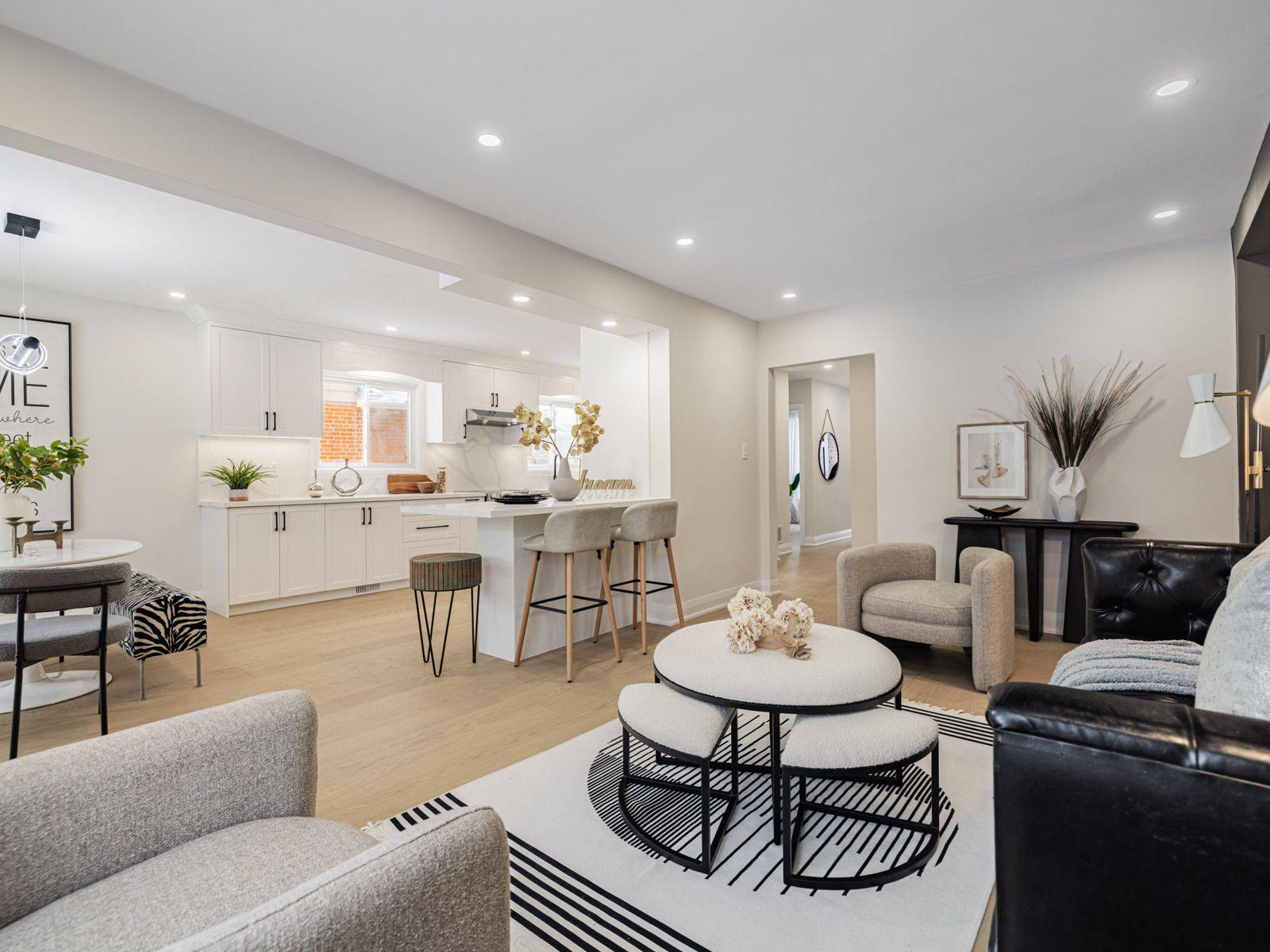 Toronto C15, ON M2J 3K4,69 Baroness CRES