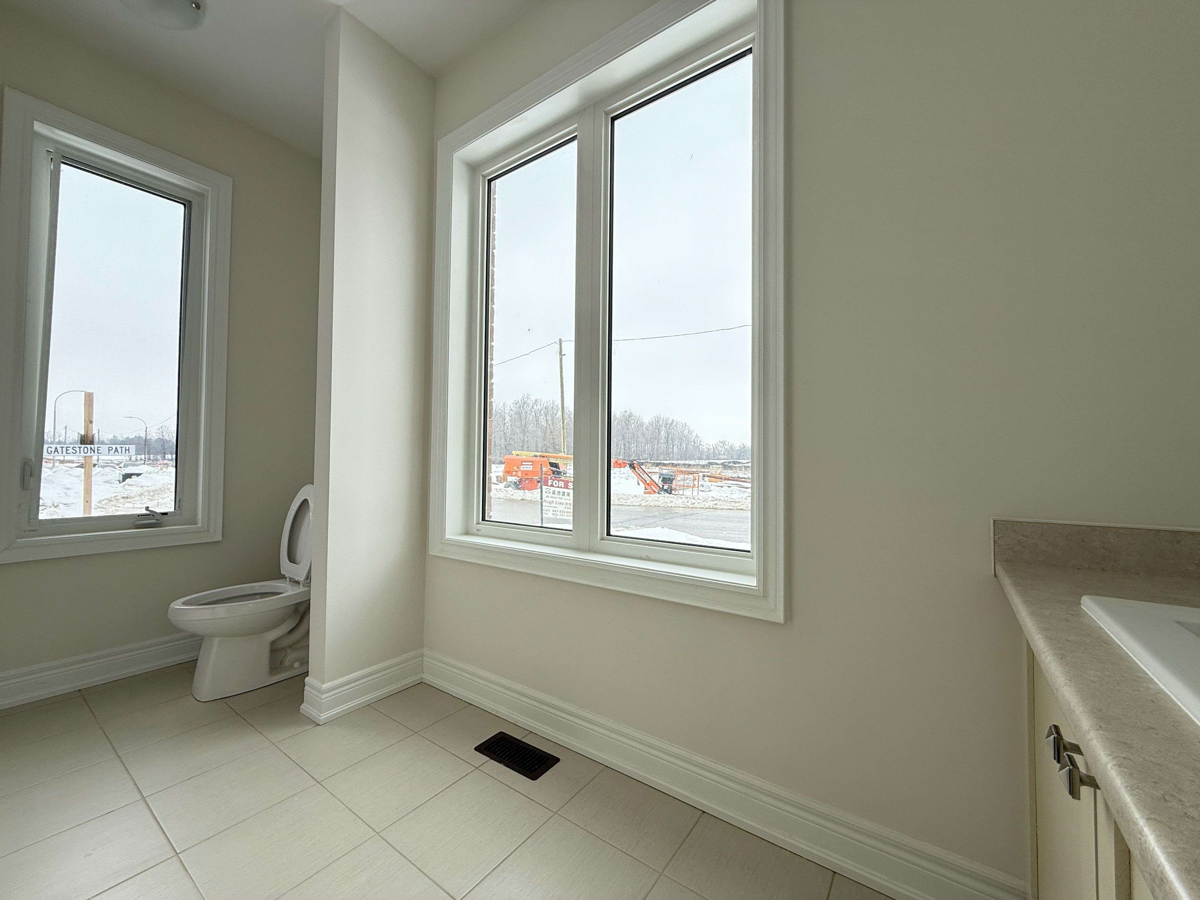 Pickering, ON L1X 0R4,3017 GATESTONE PATH