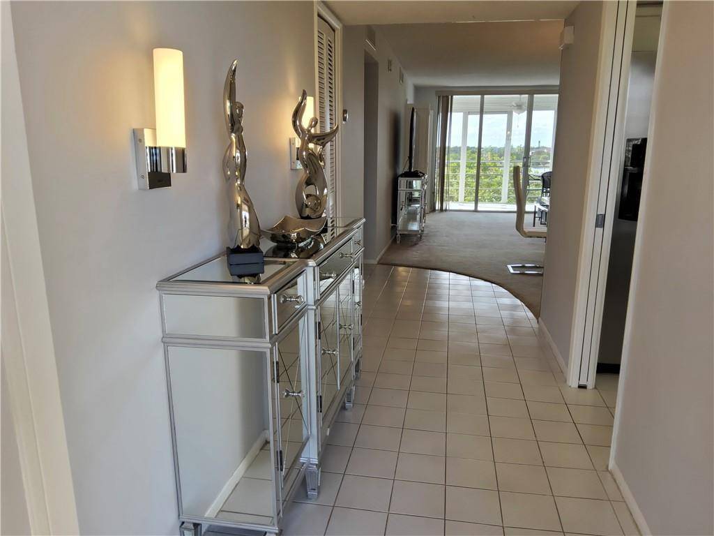 Pompano Beach, FL 33069,3090 N Course Dr #510