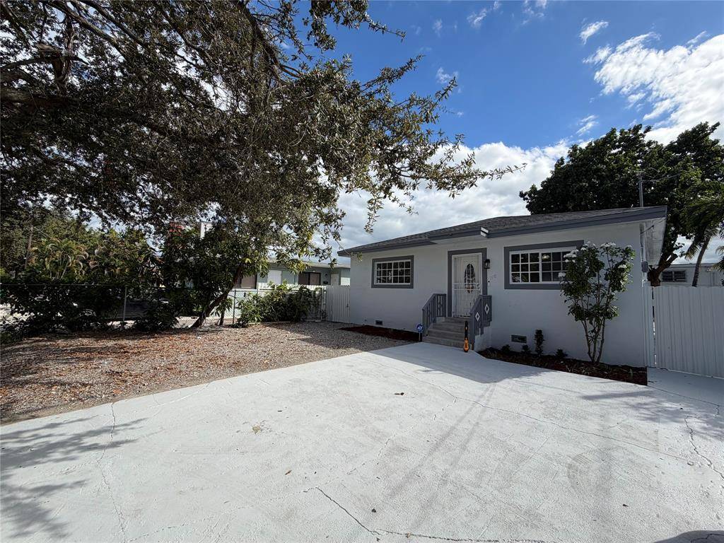 Miami, FL 33150,778 NW 80th St