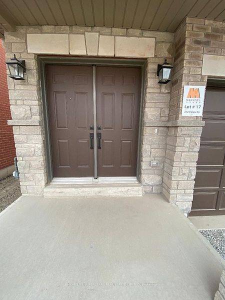 Thorold, ON L2V 5G7,212 Palace ST E