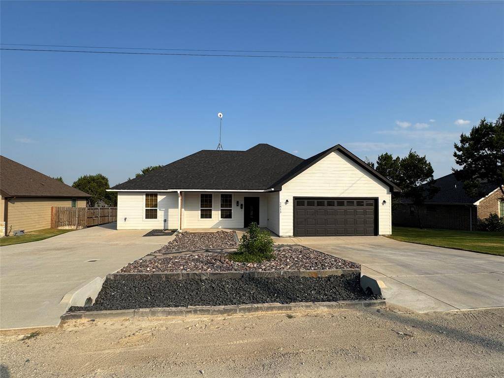 Granbury, TX 76048,2813 Catfish Court