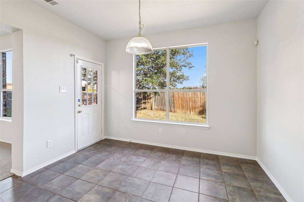 Desoto, TX 75115,1112 Meadowlark Lane