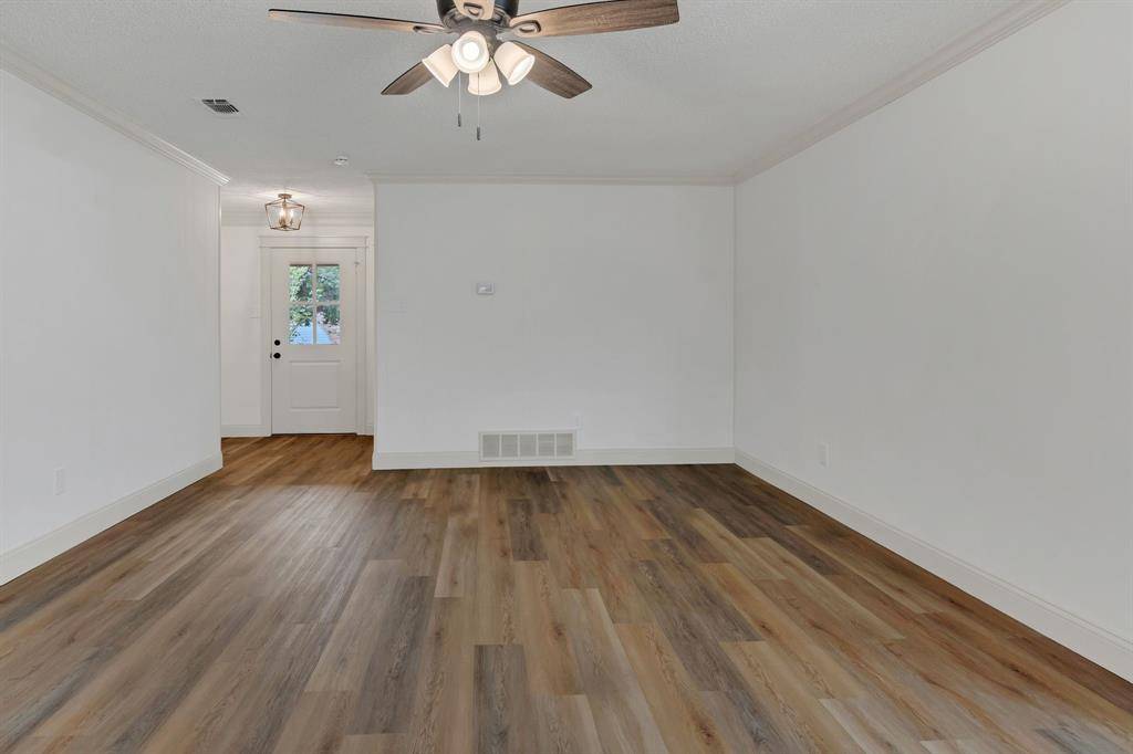 Watauga, TX 76148,6433 Heather Drive