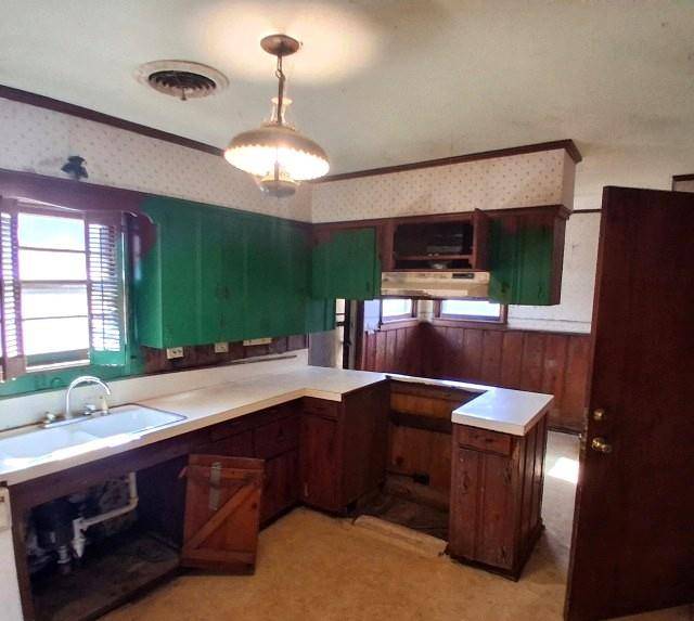 Cooper, TX 75432,501 W Terrell Avenue