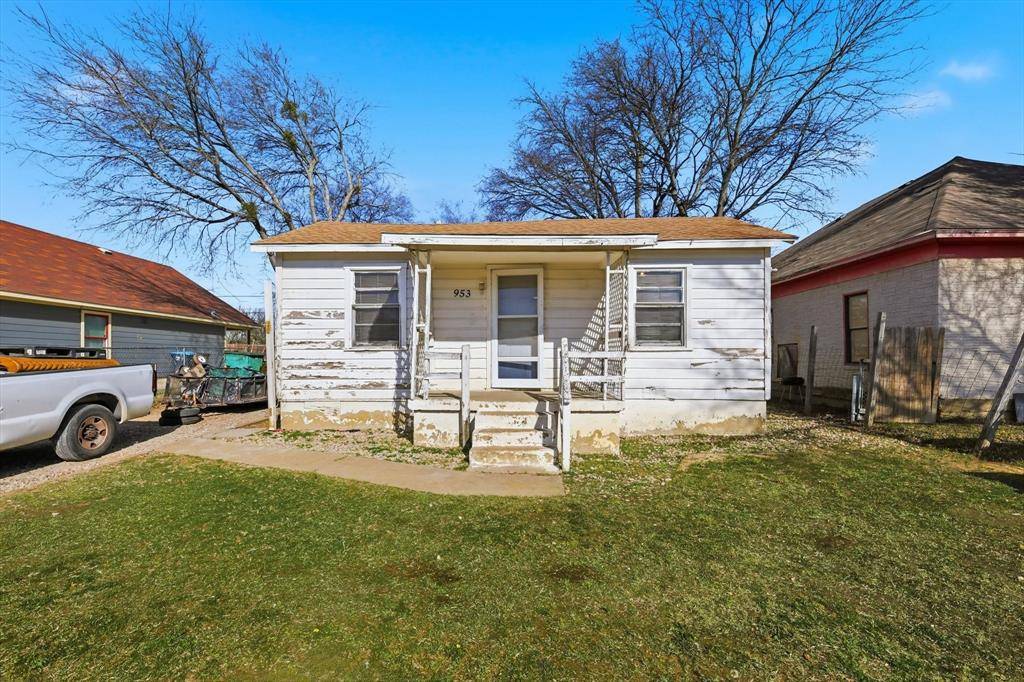 Fort Worth, TX 76104,953 E Lowden Street