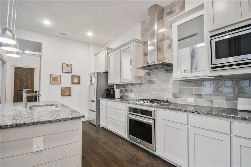 Arlington, TX 76005,1402 FrenchViolet Way