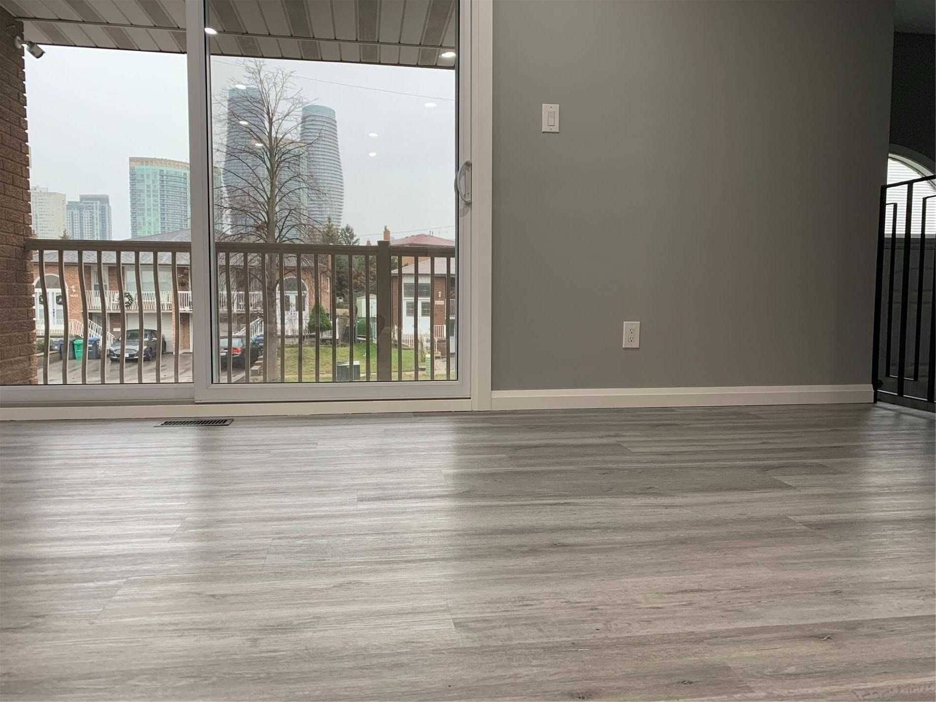 Mississauga, ON L4Z 1J4,4087 Clevedon DR #Upper