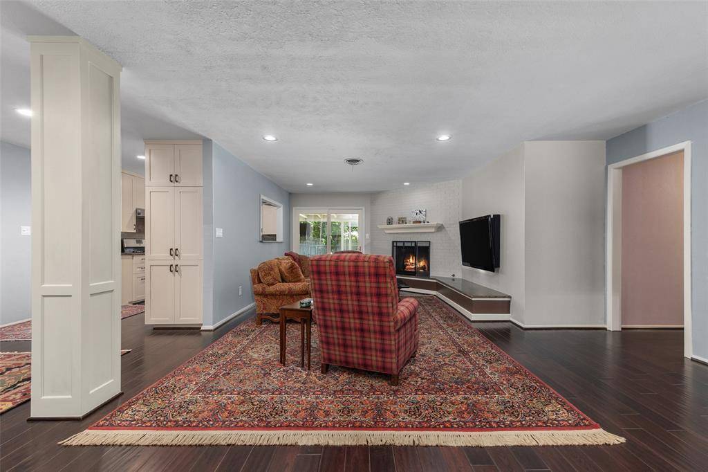 Fort Worth, TX 76116,6404 Dakar Road W