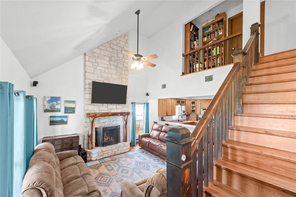 Aquilla, TX 76622,364 Hcr 2200