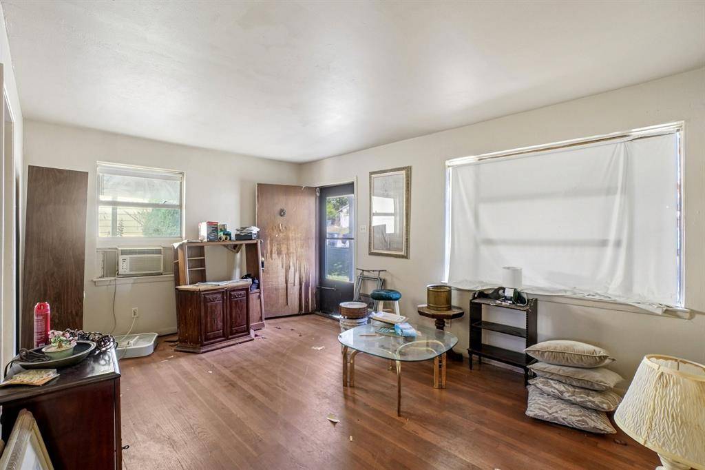 Dallas, TX 75243,12203 Galva Drive