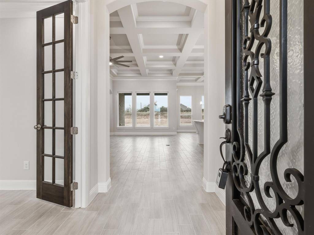 Azle, TX 76020,2001 Forest Bridge Drive