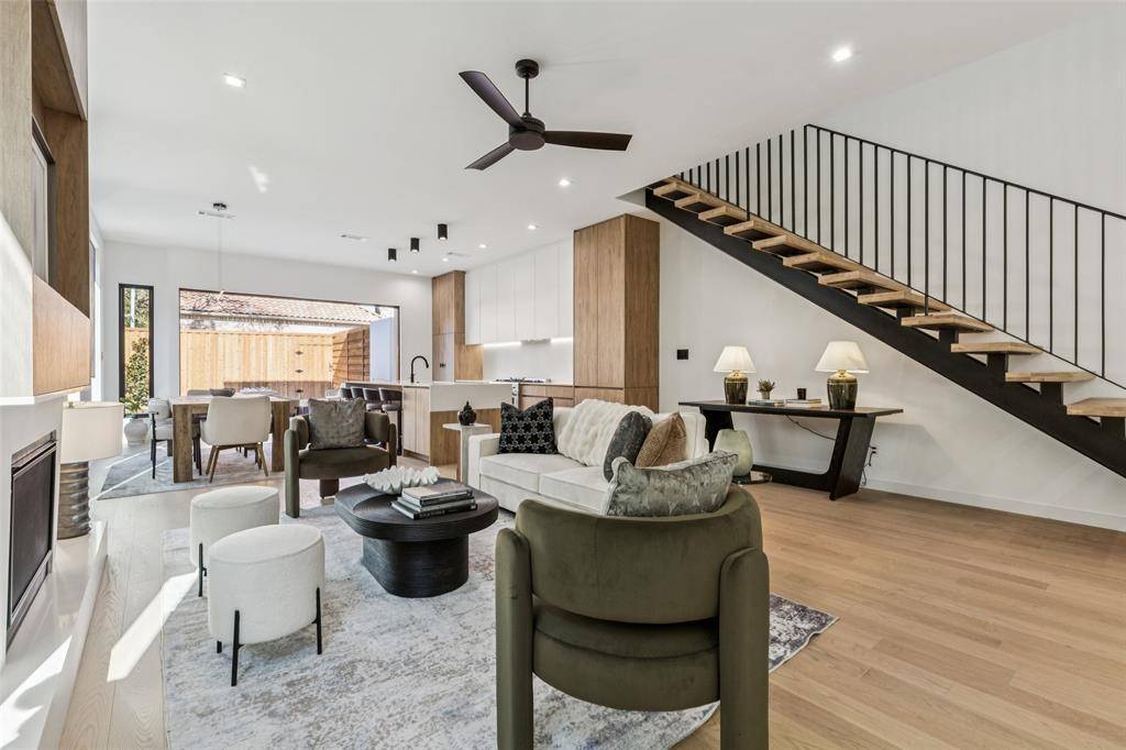 Dallas, TX 75206,5635 Matalee Avenue