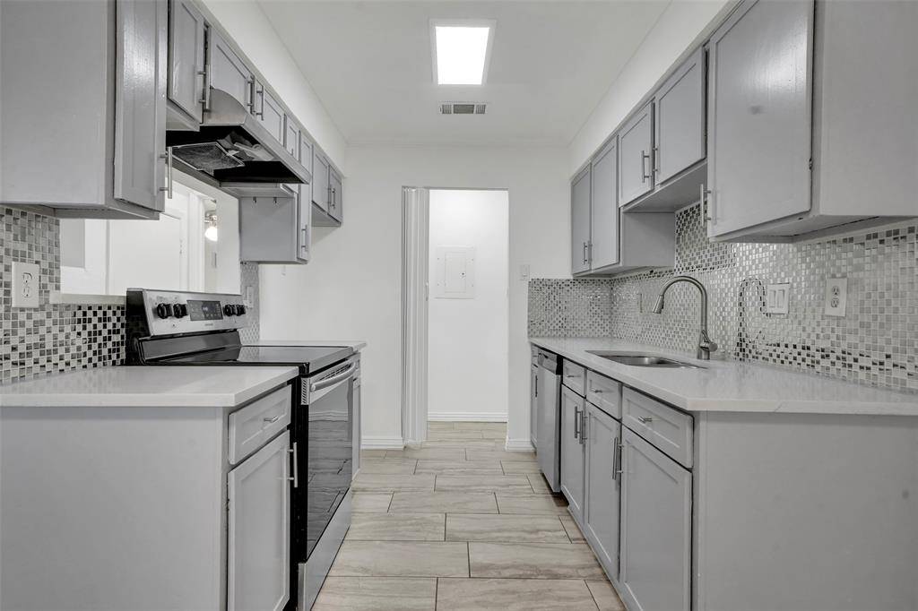 Carrollton, TX 75006,2240 Tarpley Road #374