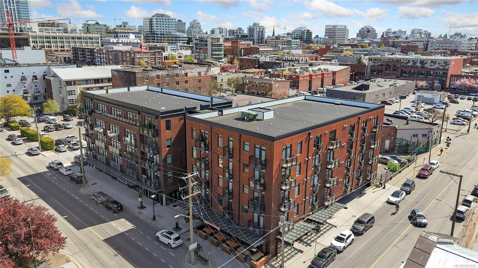 Victoria, BC V8T 0C8,515 Chatham St #515