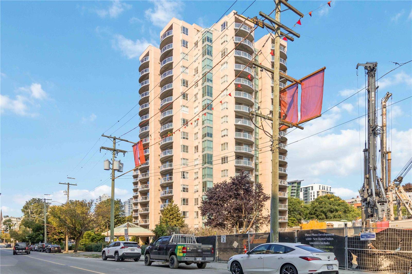 Victoria, BC V8V 4Y4,1020 View St #1507