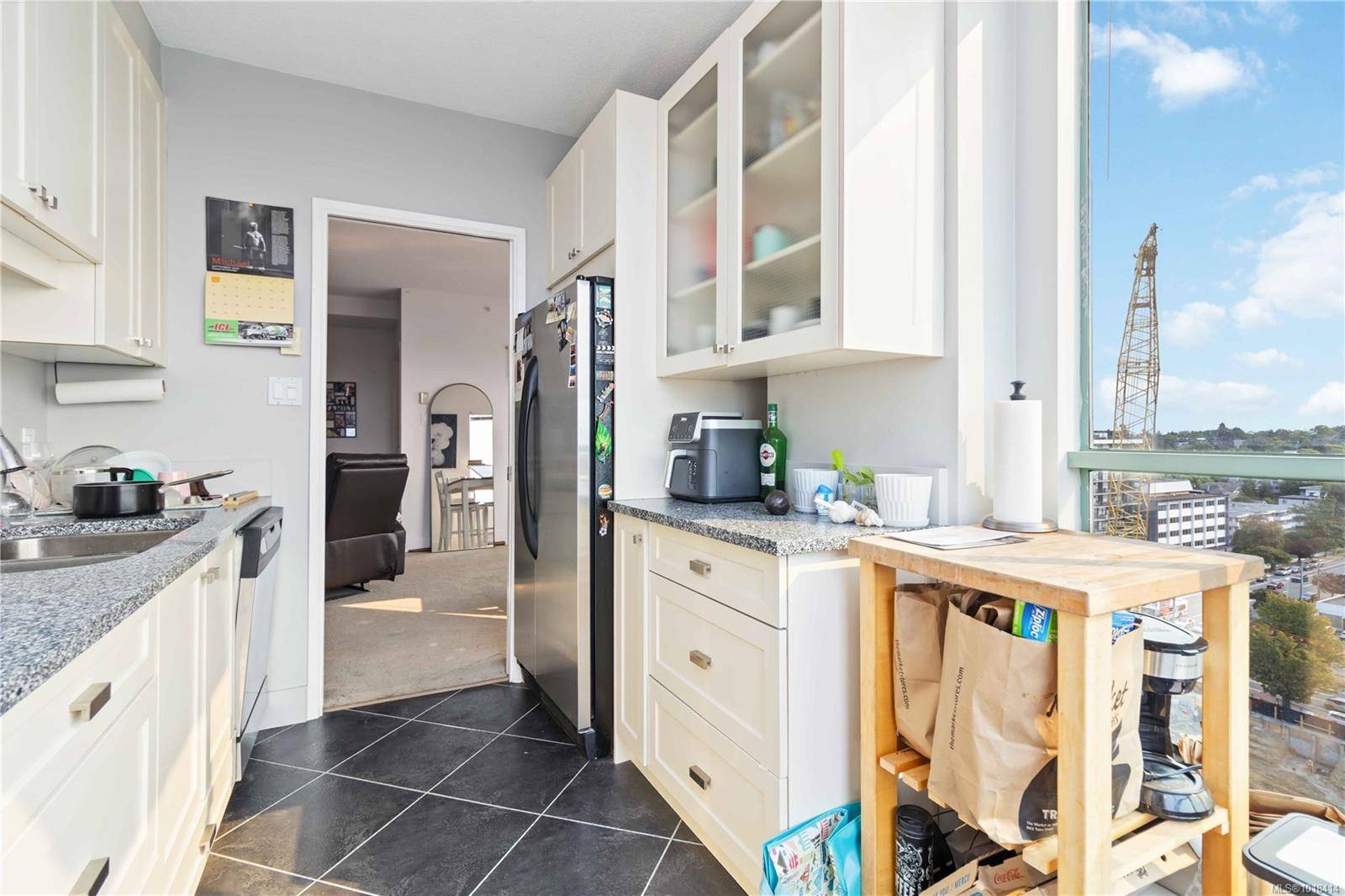 Victoria, BC V8V 4Y4,1020 View St #1507