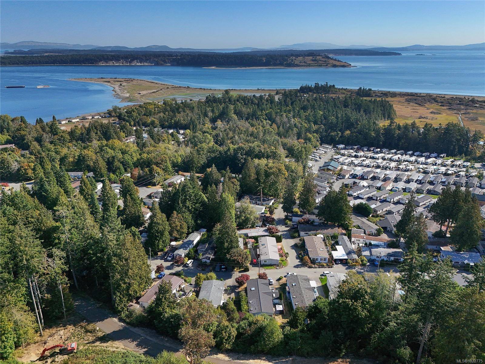 Central Saanich, BC V8M 2C8,2779 Stautw Rd #705