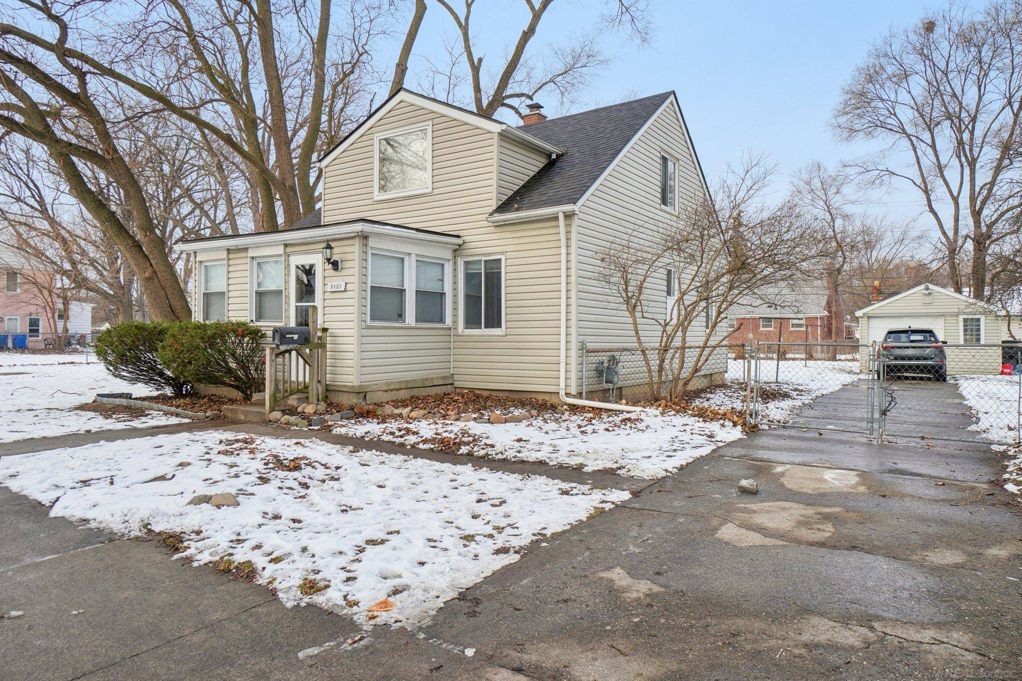 Warren, MI 48089,8485 Sherman AVE