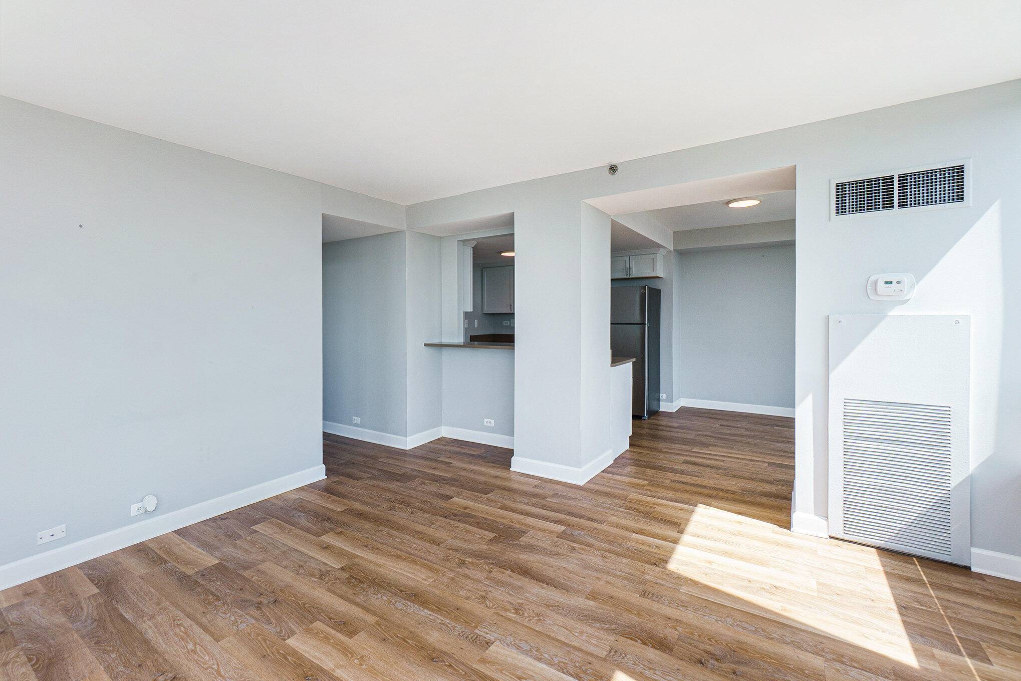 Detroit, MI 48207,3320 Spinnaker LN #16D