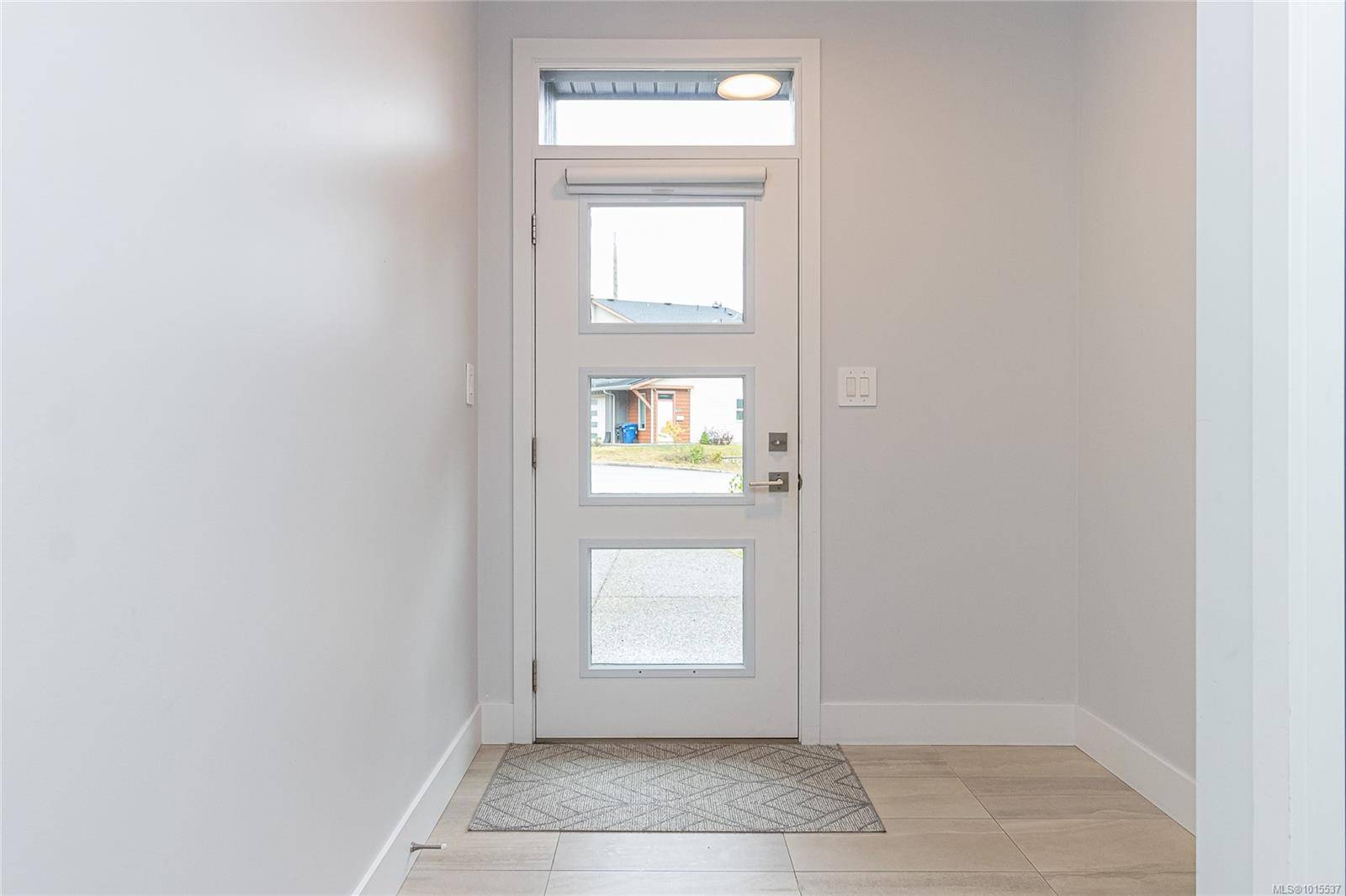 Nanaimo, BC V9R 0K6,370 Vienna Pl