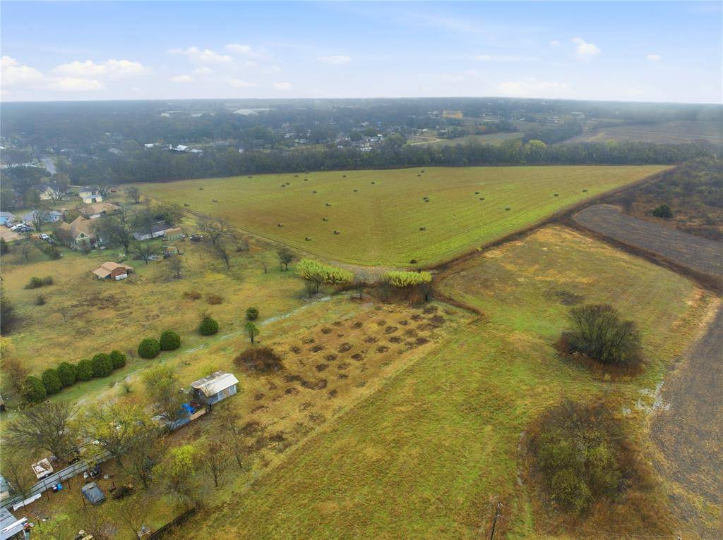 Italy, TX 76651,TBD E Travis Street