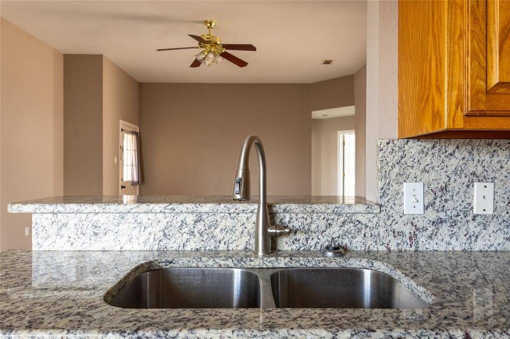 Granbury, TX 76049,6630 Blue Water Circle