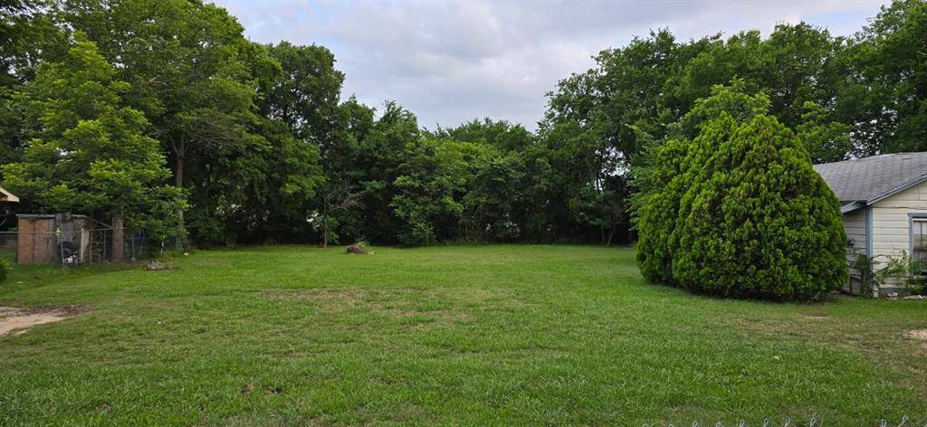 Lancaster, TX 75146,122 Oak Street