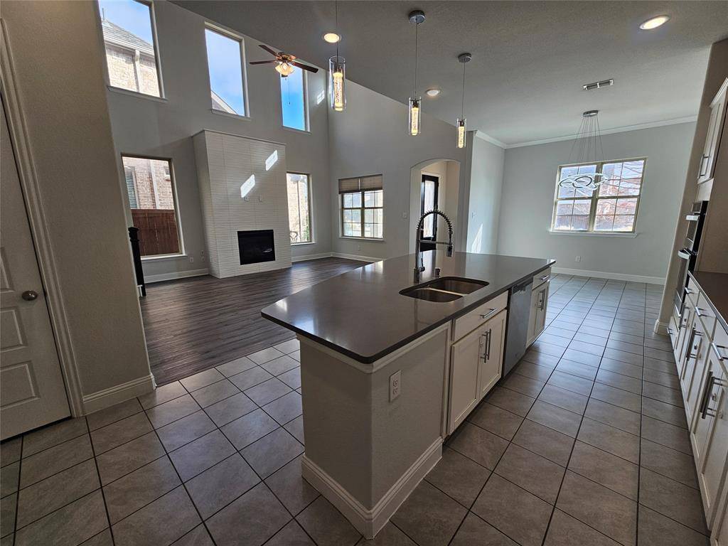 Farmers Branch, TX 75234,1435 Wittington Place