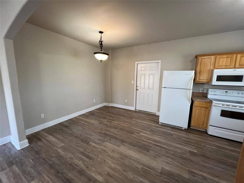 Sherman, TX 75090,1721 N Ross Avenue