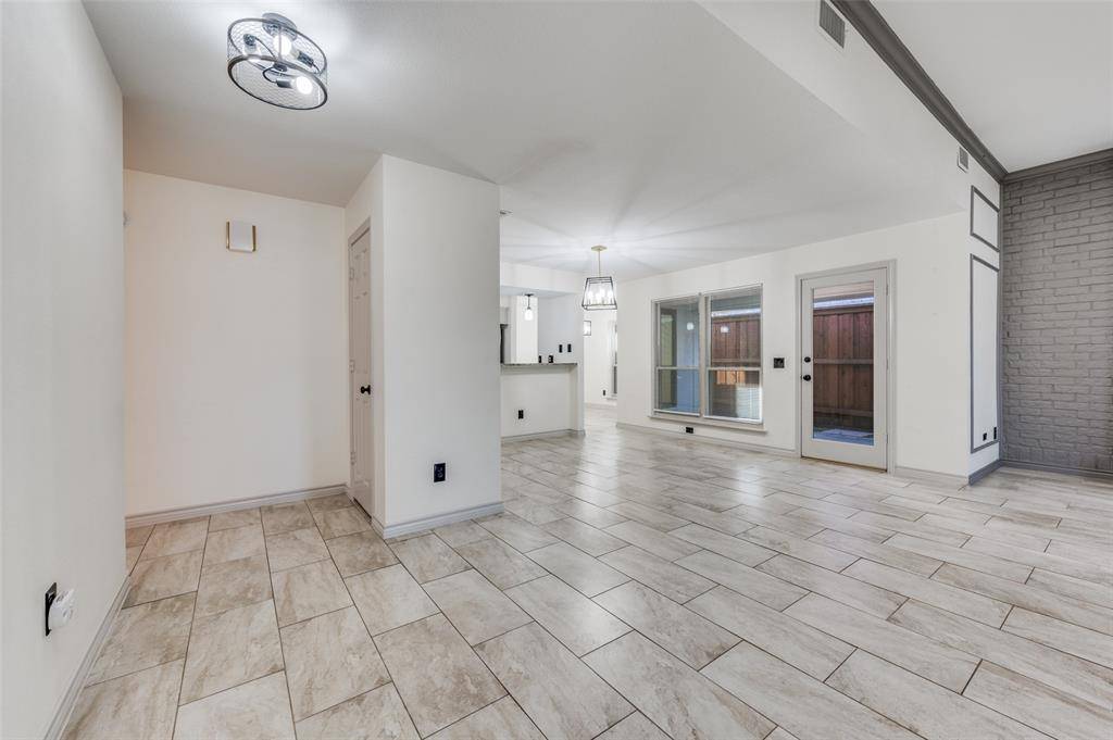 Irving, TX 75060,1110 Capitol Court