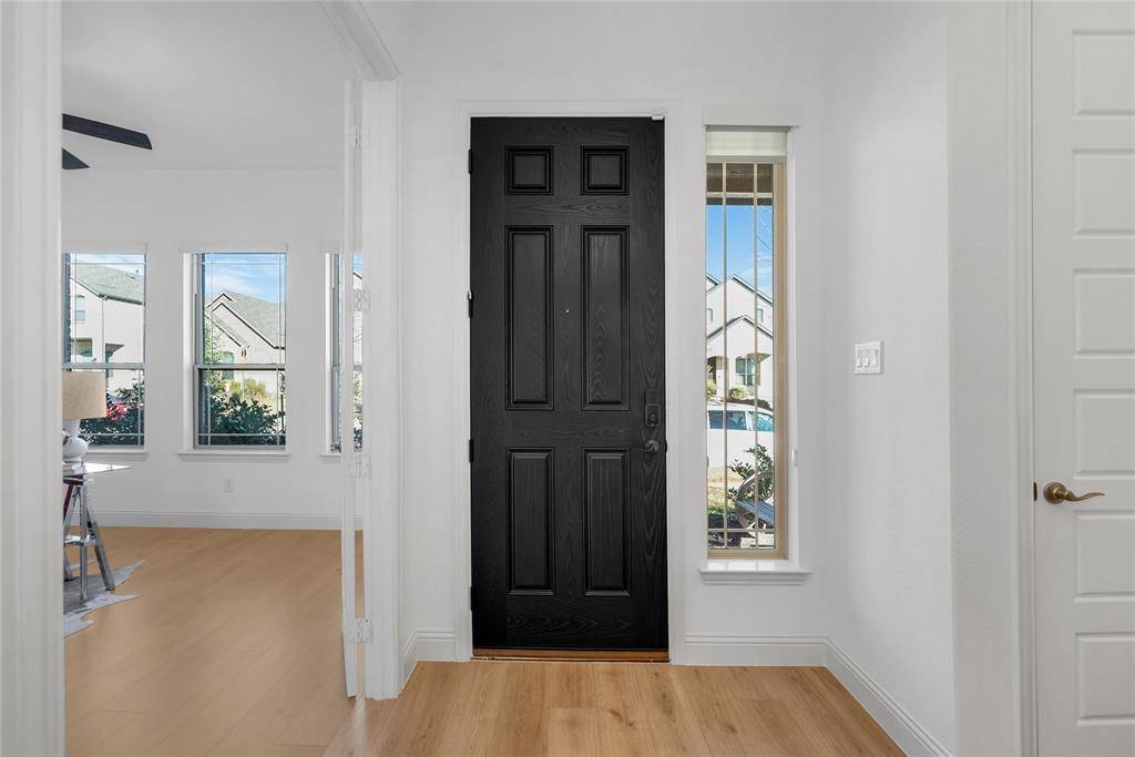 Lewisville, TX 75067,166 Mccartt Drive