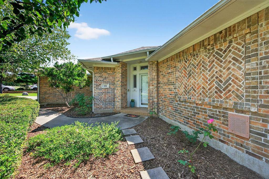 Gainesville, TX 76240,115 E Kiowa Drive