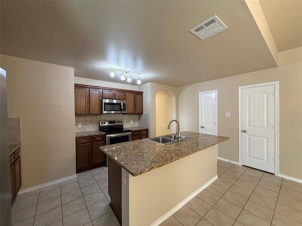 Princeton, TX 75407,1408 Chrome Street