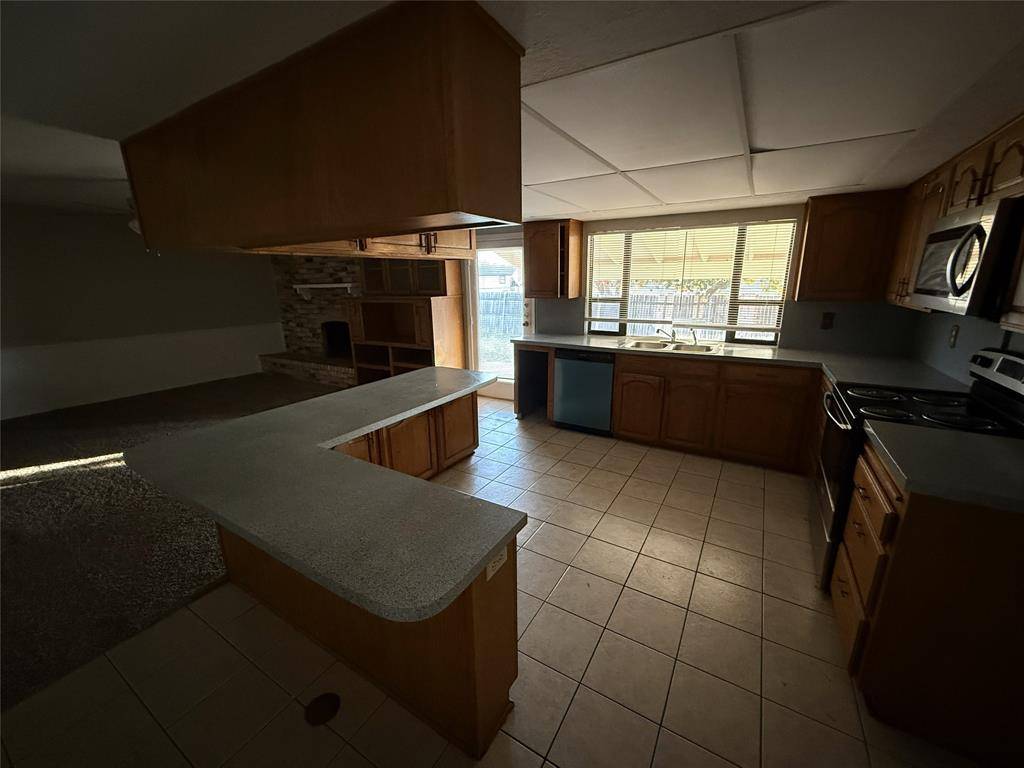 Garland, TX 75043,3502 Clover Meadow Drive