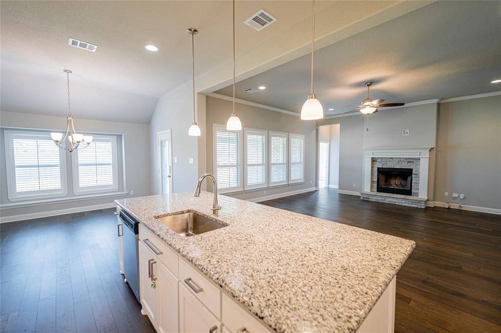 Mcgregor, TX 76657,918 Edinburgh Drive