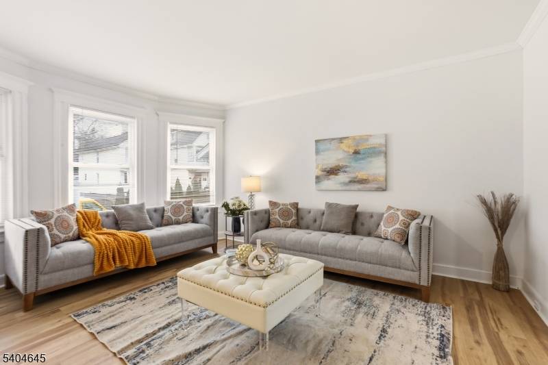 East Orange City, NJ 07017,207 Brighton Ave