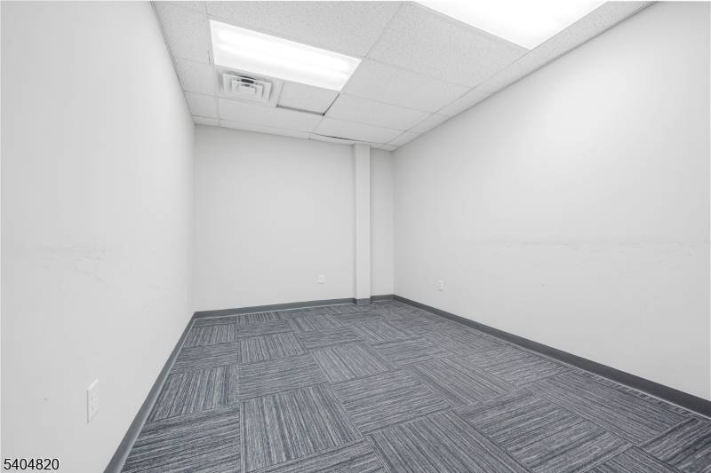 Mahwah Twp., NJ 07430,1 Lethbridge Plz