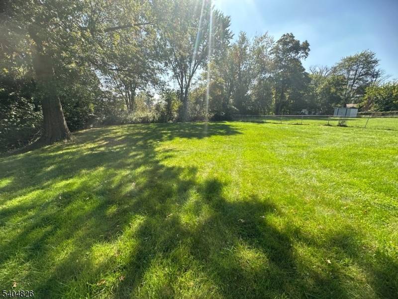 Woodbridge Twp., NJ 08830,9 Holly Rd