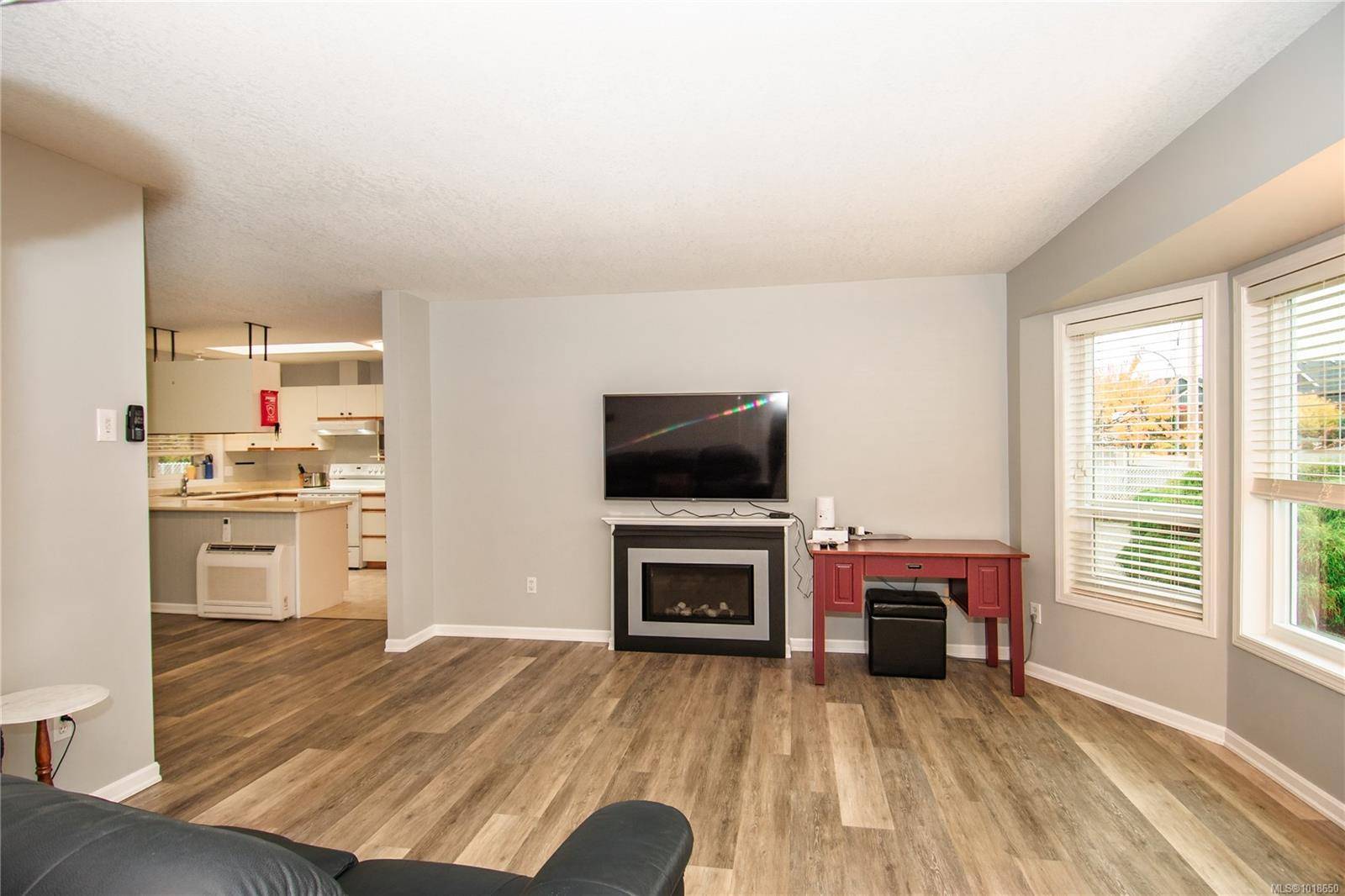 Parksville, BC V9P 1E3,290 Renz Rd