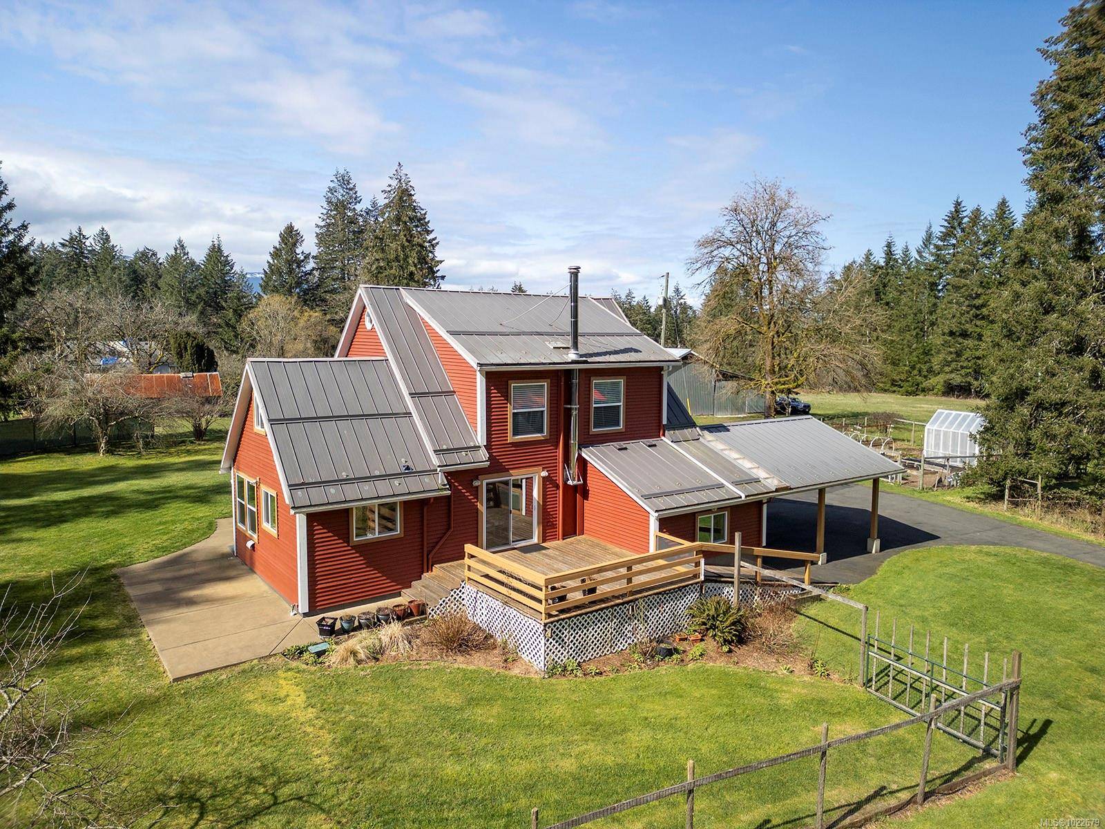 Black Creek, BC V9J 1G5,7792 Island Hwy N