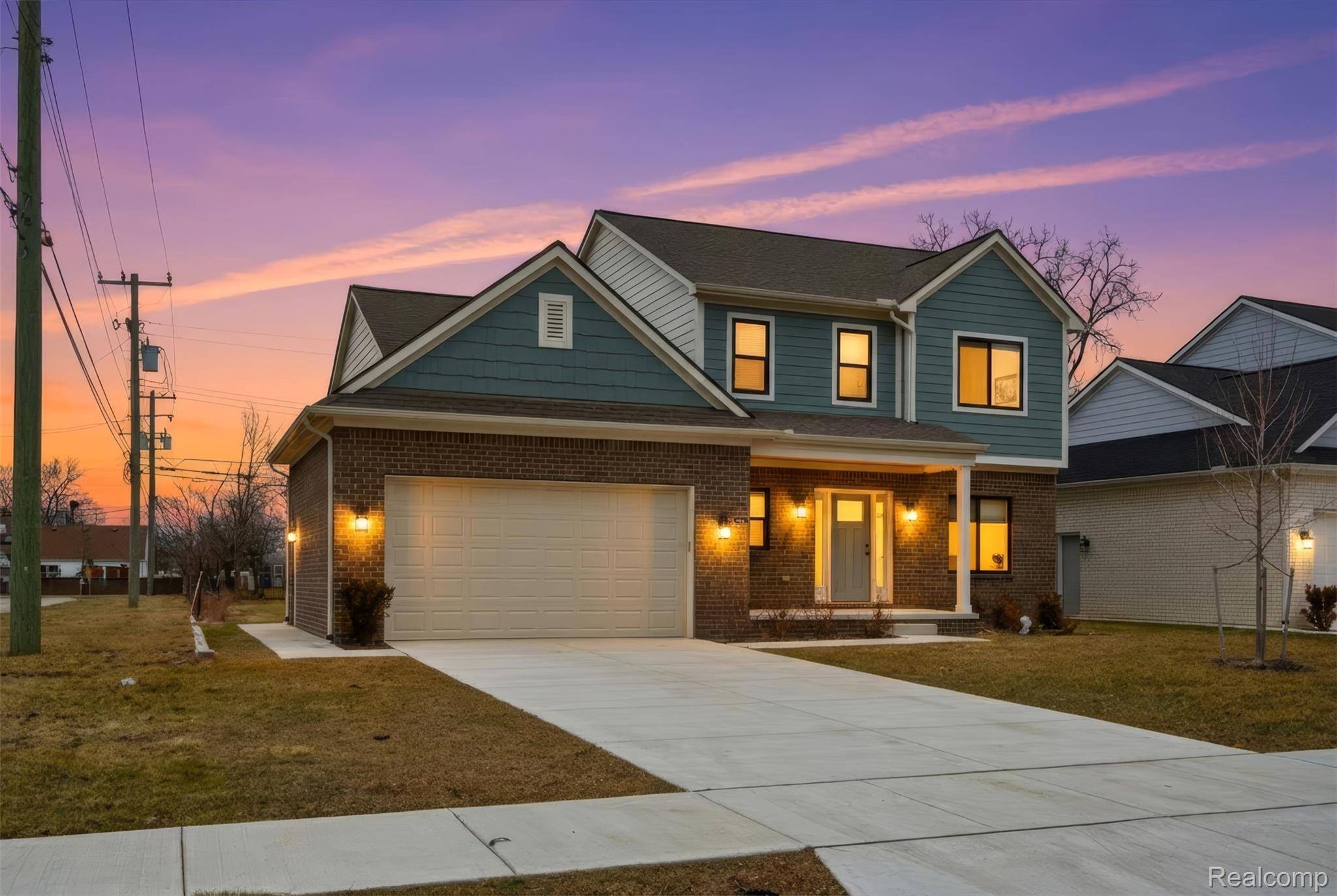 Warren, MI 48093,8117 Vermont AVE