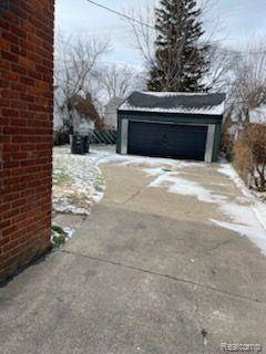 Detroit, MI 48219,16595 Kentfield ST