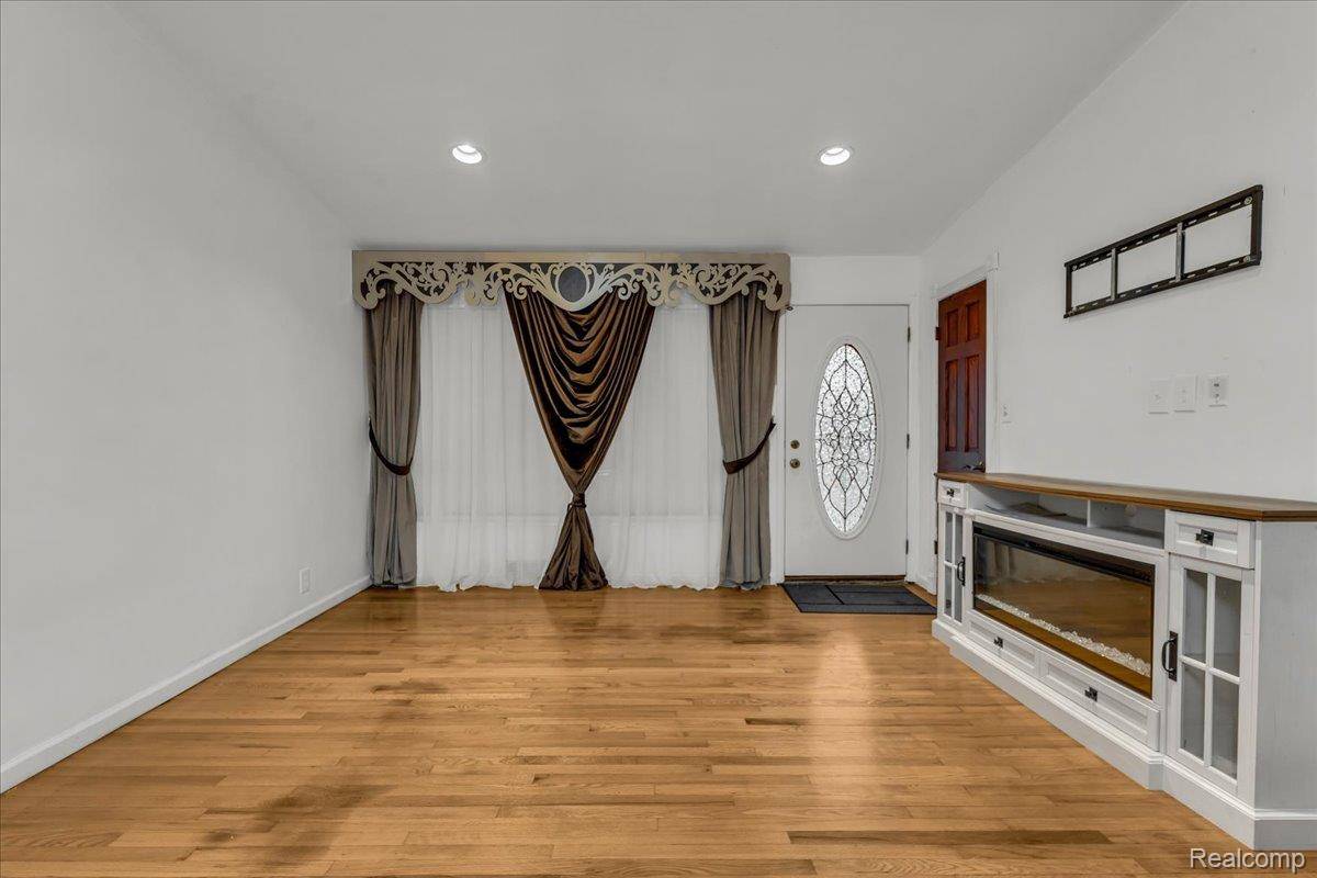 Melvindale, MI 48122,3511 Elizabeth ST