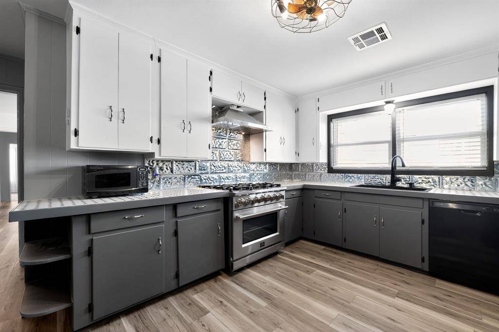 Marlin, TX 76661,5485 State Highway 7