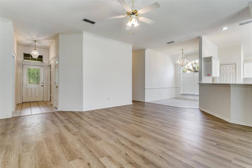 Hurst, TX 76054,2668 Bent Tree Drive