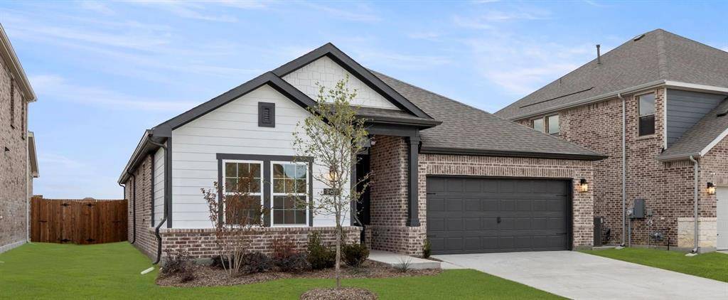 Anna, TX 75409,760 Waterhouse Lake Drive