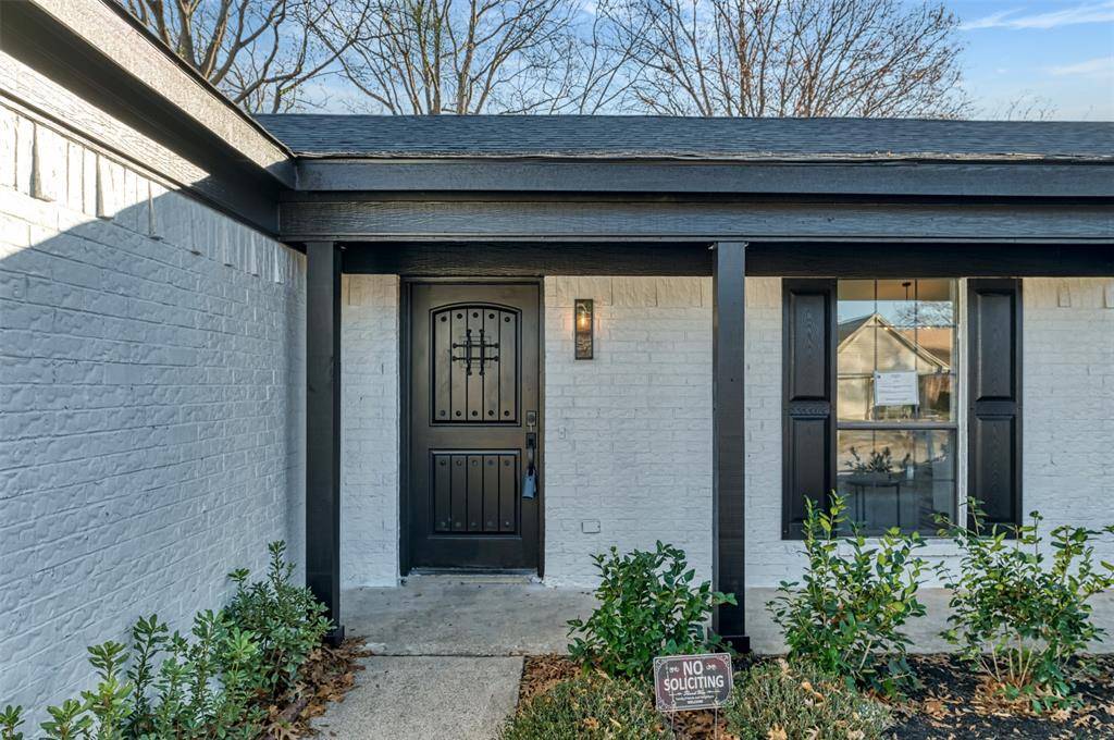 Bedford, TX 76021,3620 Windsong Lane