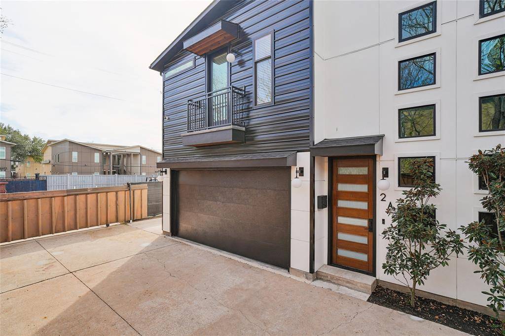 Dallas, TX 75226,4618 Columbia Avenue #Bulding 2